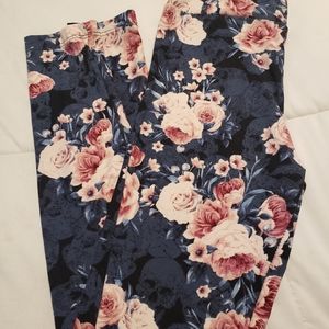 Tween skull and floral